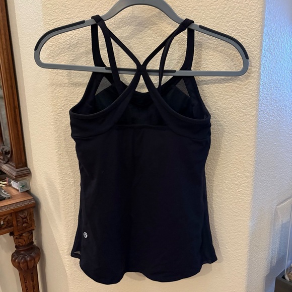 LULULEMON Women Black Criss Cross Mesh Detailing Athletic Tank Top Size 6 - Picture 3 of 7